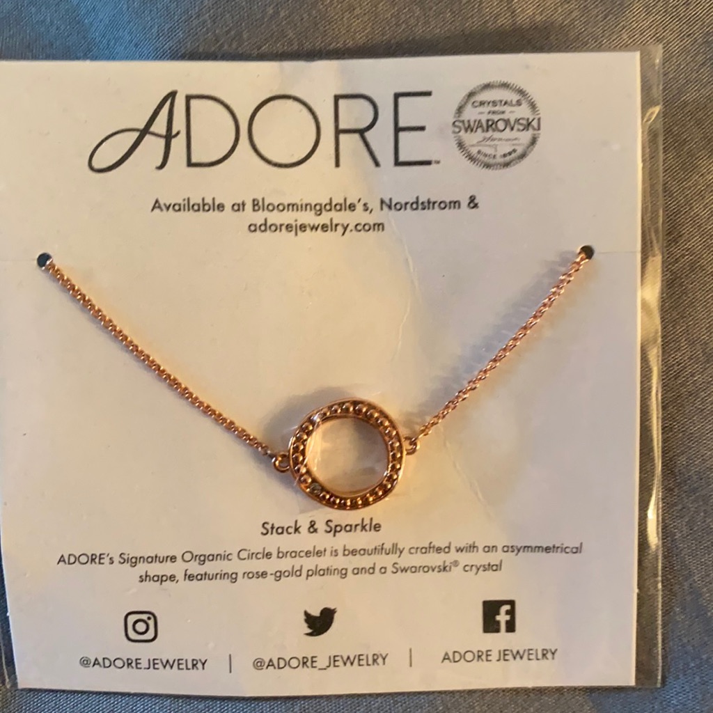 Adore Organic Circle Bracelet 20$
